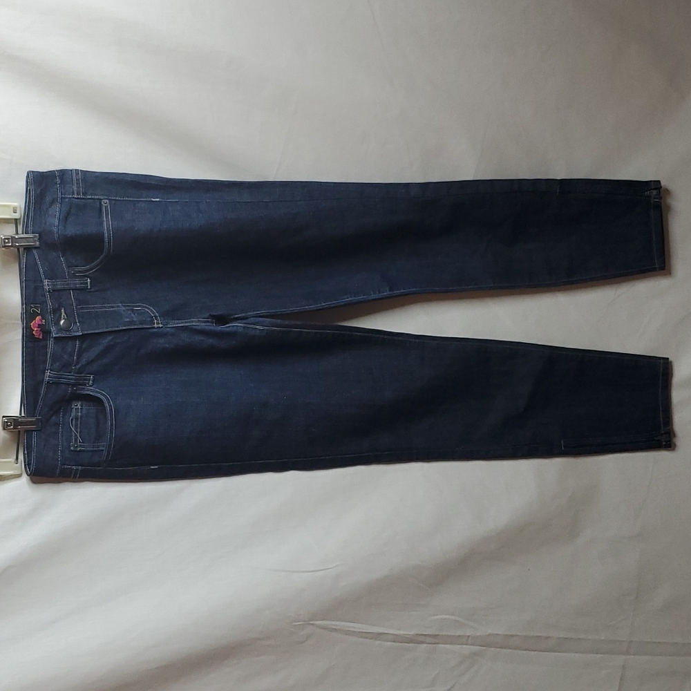 Women long skinny stretch denim jean, Size 28 / 10, Blue